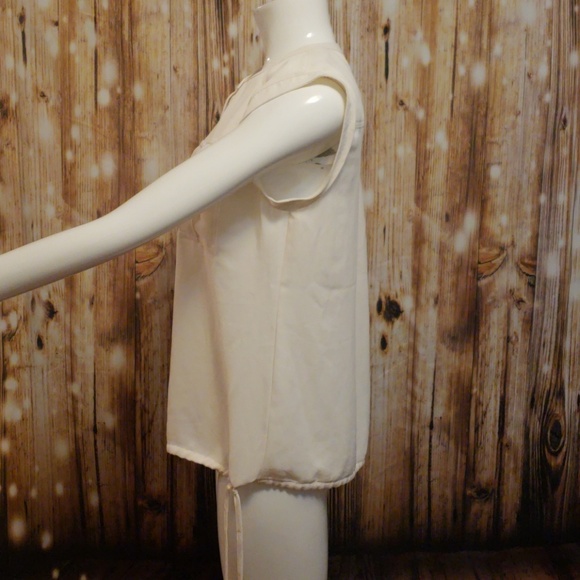 Calvin Klein cream "safari" blouse - Picture 2 of 8